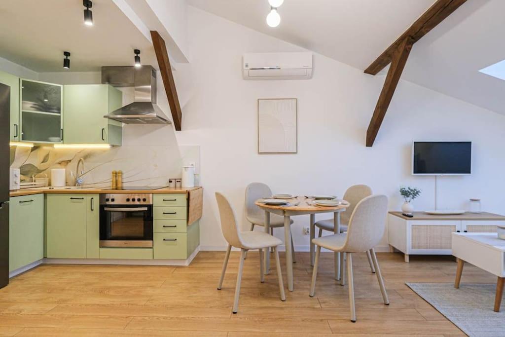 Cozy Loft Under The Wawel Sky Apartment Красков Екстериор снимка